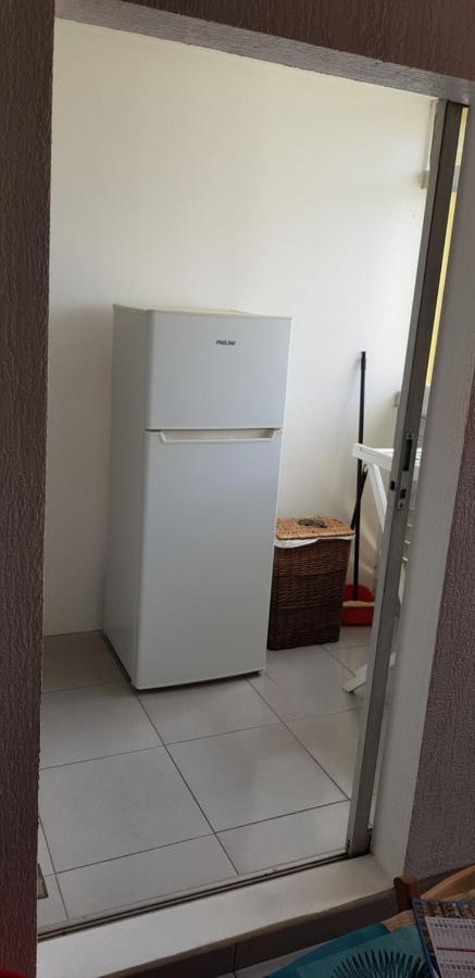Ferienwohnung La Belle Rose Des Iles Les Abymes Exterior foto