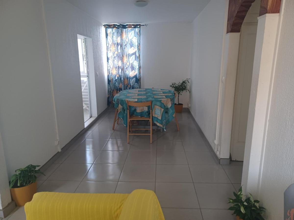 Ferienwohnung La Belle Rose Des Iles Les Abymes Exterior foto